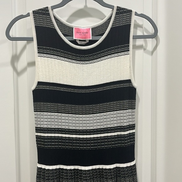Kate Spade Striped Sleeveless Sweater Dress Black & White Sz S - Picture 3 of 9